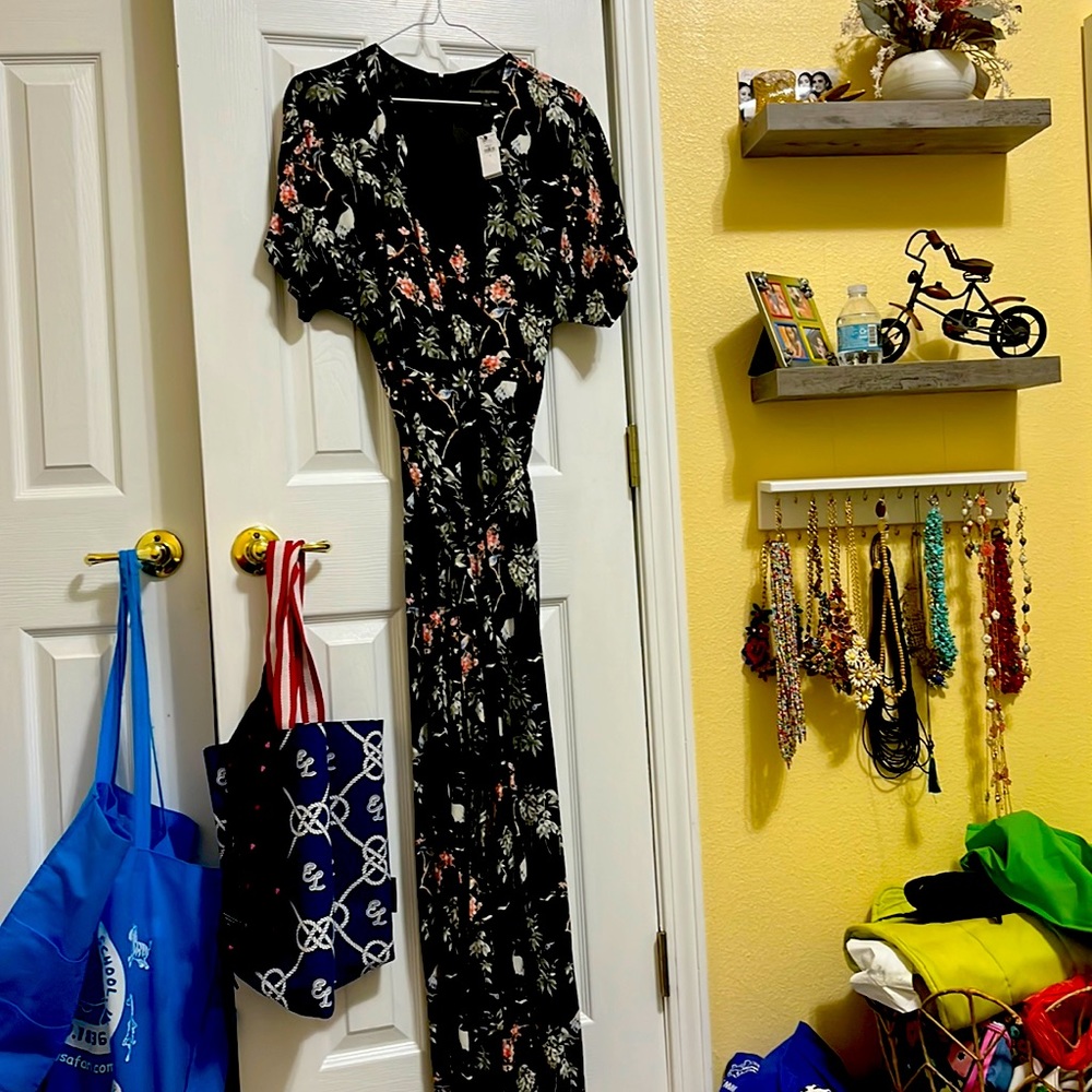 NWT Banana Republic romper- size 6